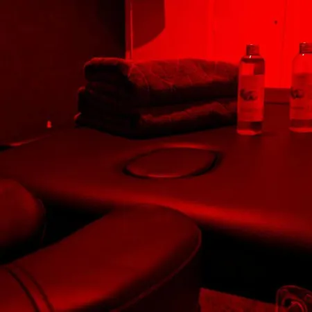 Le Boudoir D'emma - Jacuzzi Privatif - Detente - Massage 알랑송